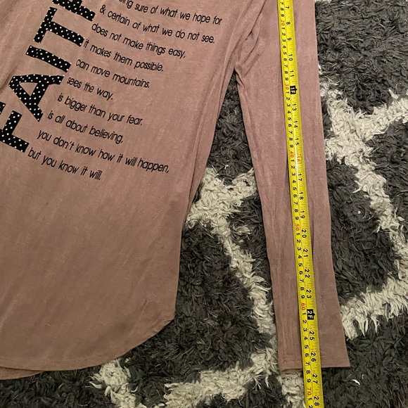 FREE KISSES blouse “FAITH - Picture 9 of 9